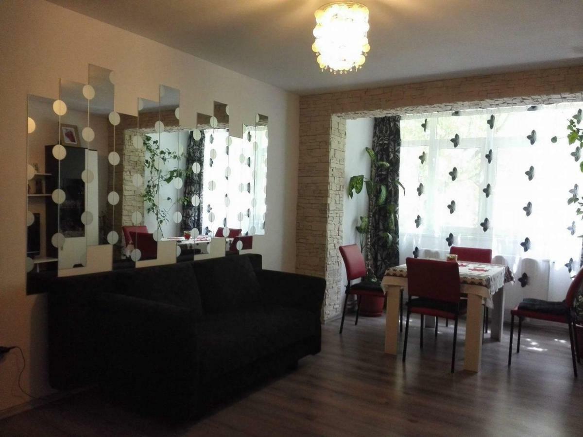 Apartament Apartament Ela Elegance Orszowa Zewnętrze zdjęcie